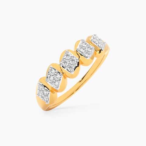 Crescendo Diamond Ring Crescendo Diamond Ring