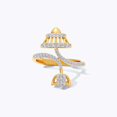 Tircha Panna Diamond Ring