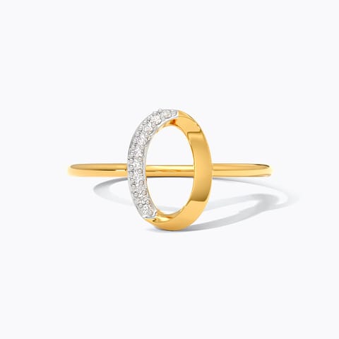 Twisted Round 9KT Diamond Ring