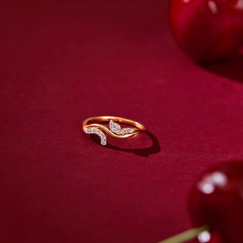 Diamond Rings 14 Karat Rose Gold Shining Wings Diamond Ring