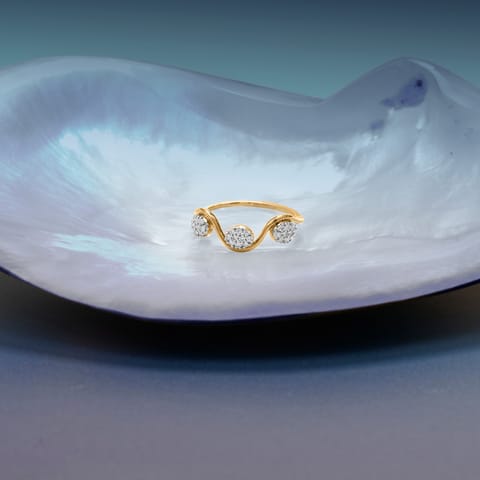 Subtle Oval Diamond Ring