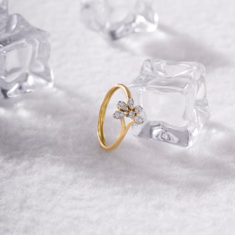 Bloomng Spark Diamond Ring Bloomng Spark Diamond Ring