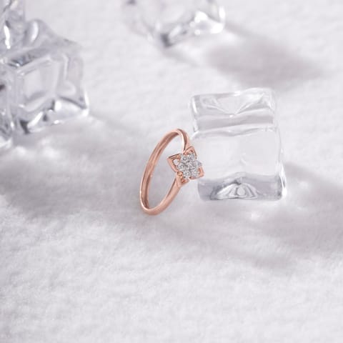 7 Stone Glint Diamond Ring