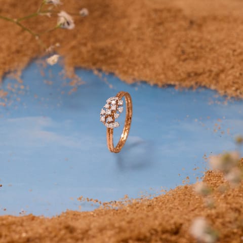 Swirl Radiance Diamond Ring