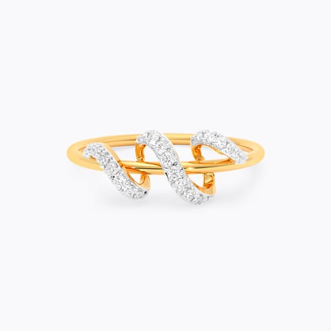 Subtle Twirl Diamond Ring