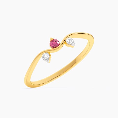 Trinity Red 9KT Gemstone Ring Trinity Red 9KT Gemstone Ring