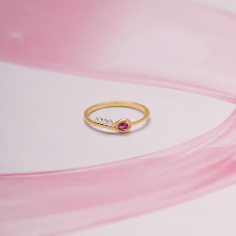Rubella 9KT Gemstone Ring