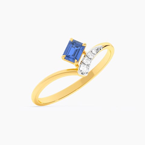 Avenza 9KT Gemstone Ring Avenza 9KT Gemstone Ring