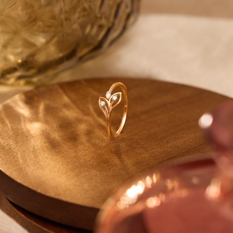 Sleek Leaf 9KT Diamond Ring