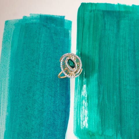 Swirling Emerald Gemstone Ring