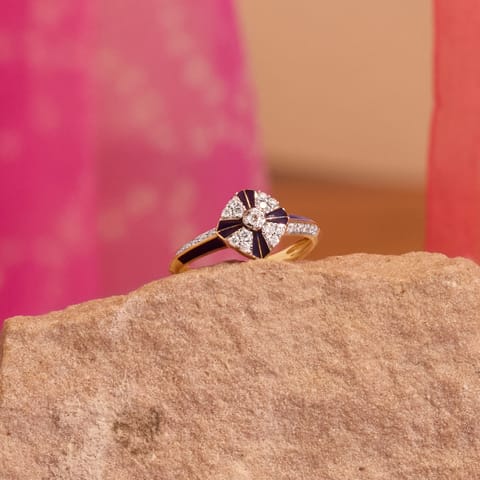 Ekdali Diamond Ring
