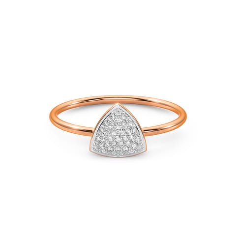 Clustered Triangle Diamond Ring Clustered Triangle Diamond Ring