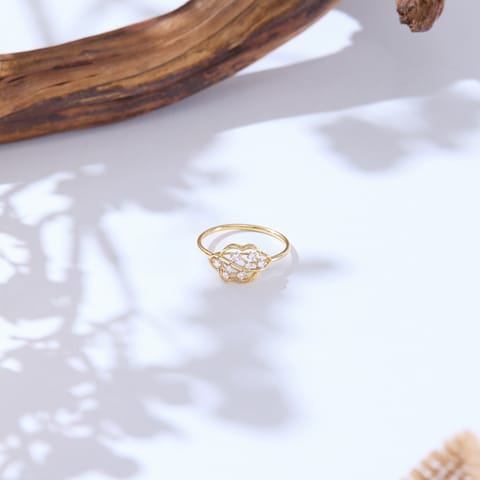 Scalloped Spark Diamond Ring Scalloped Spark Diamond Ring
