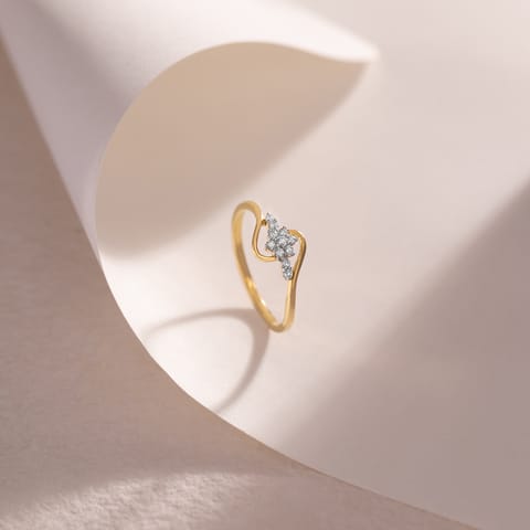 Classic Cluster Diamond Ring Classic Cluster Diamond Ring