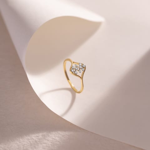 Curved Sphere Diamond Ring Curved Sphere Diamond Ring