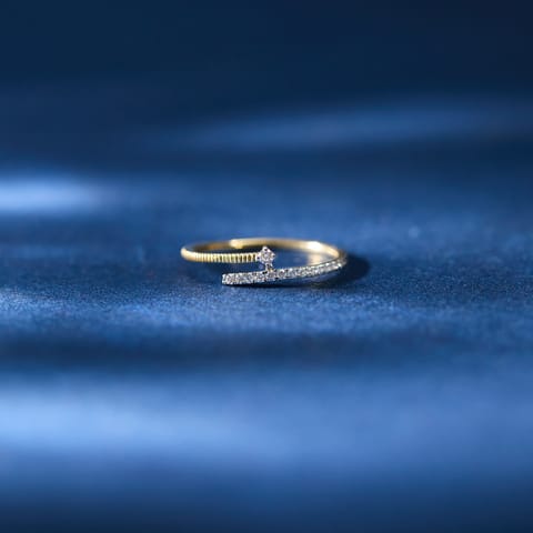 Divine Shine Diamond Ring Divine Shine Diamond Ring