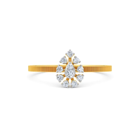 Pear Flare Diamond Ring Pear Flare Diamond Ring