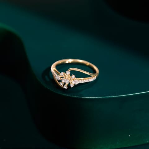 Casual Glimmer Diamond Ring Casual Glimmer Diamond Ring