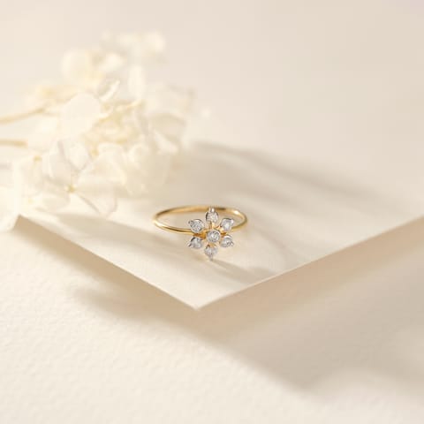 Saptini Diamond Ring Saptini Diamond Ring