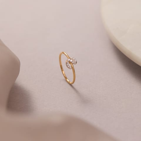 Serpentine Swirl Diamond Ring