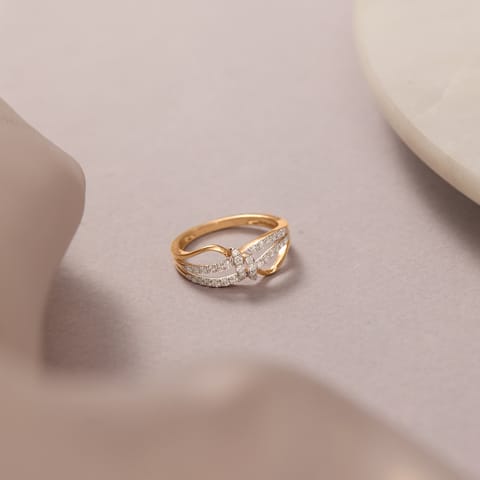 Strand Knot Diamond Ring Strand Knot Diamond Ring