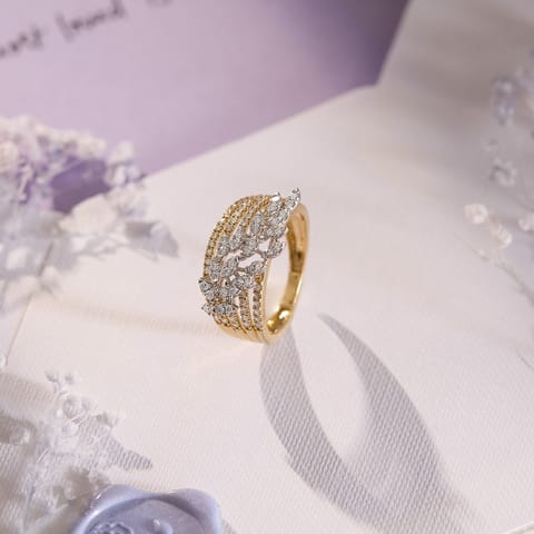 Elegant Leaf Diamond Ring