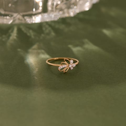 Flora Spark Diamond Ring Flora Spark Diamond Ring