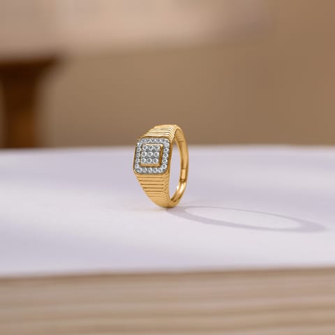 Ribbed Halo Diamond Ring for Men