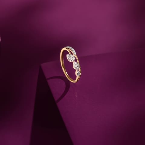 Double Chevron Diamond Ring