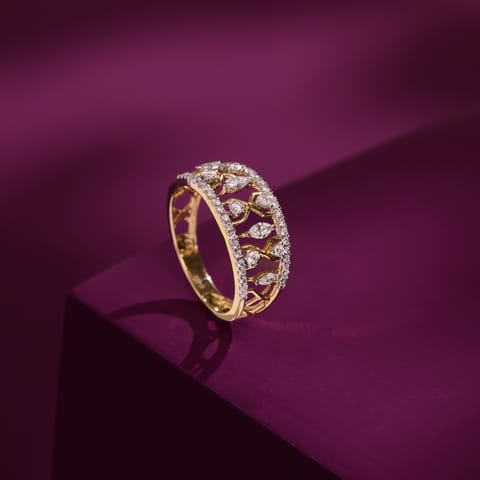 Glistening Sparklers Diamond Band