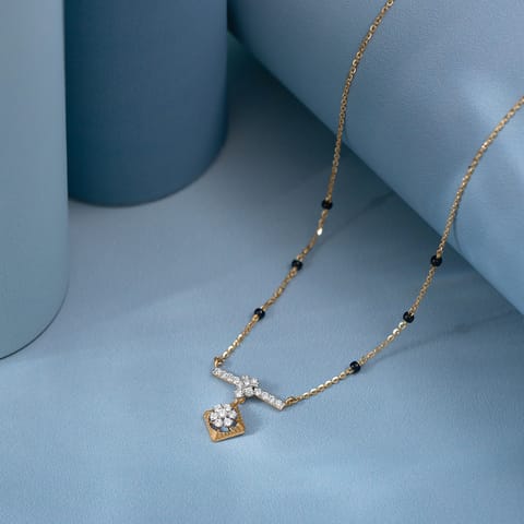 Sunburst Floret Diamond Mangalsutra Sunburst Floret Diamond Mangalsutra