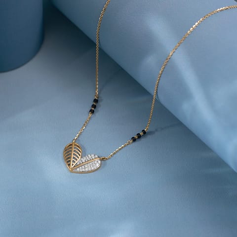 Twin Leaflet Diamond Mangalsutra Twin Leaflet Diamond Mangalsutra