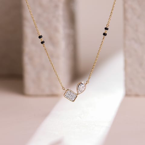 Toi Amour Diamond Mangalsutra