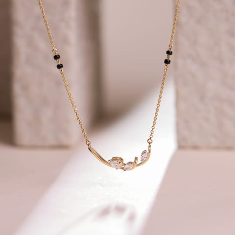 Glistening Twirl Diamond Mangalsutra