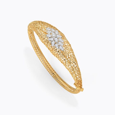 Wild Rhea Leaf Diamond Bracelet