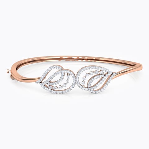Shell Curve Diamond Bracelet