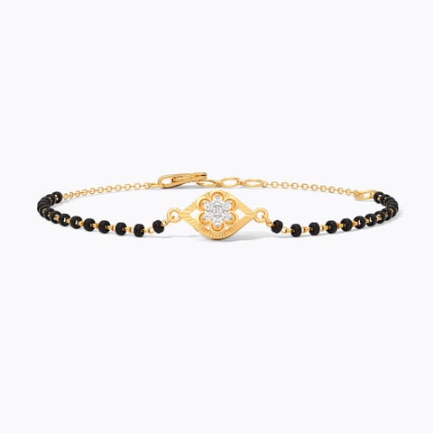 Glitery Hexa Diamond Mangalsutra Bracelet Glitery Hexa Diamond Mangalsutra Bracelet