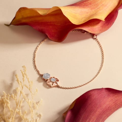 Minimal Cutout Diamond Bracelet