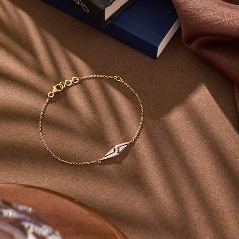 Tria Beaming Diamond Mangalsutra Bracelet Tria Beaming Diamond Mangalsutra Bracelet