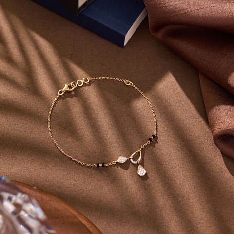 Drooving Spark Diamond Mangalsutra Bracelet