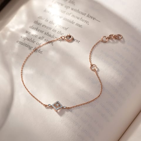 Daily Geo Diamond Chain Bracelet