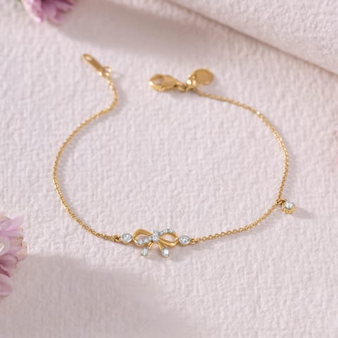 Minimal Knot Adjustable Diamond Bracelet