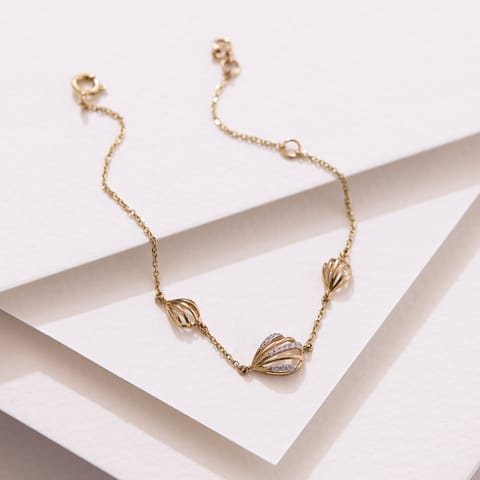 Fluted Fan Diamond Bracelet Fluted Fan Diamond Bracelet
