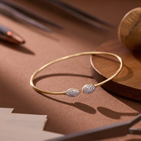 Timeless Lustre Diamond Bracelet Timeless Lustre Diamond Bracelet