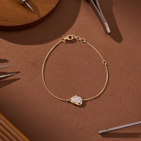 Graceful Allure Diamond Bracelet Graceful Allure Diamond Bracelet