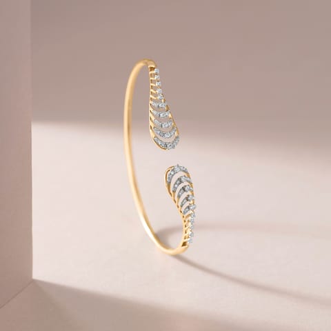 Whispering Clasp Diamond Bracelet Whispering Clasp Diamond Bracelet