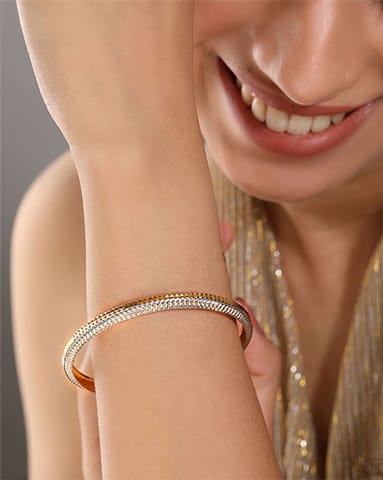 Dhruvi Gold Bangle