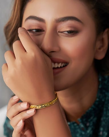 Geetika 22KT Gold Bangles Geetika 22KT Gold Bangles