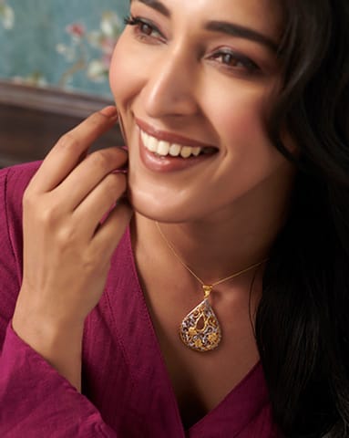 Aryahi 22KT Yellow Gold Pendant Aryahi 22KT Yellow Gold Pendant