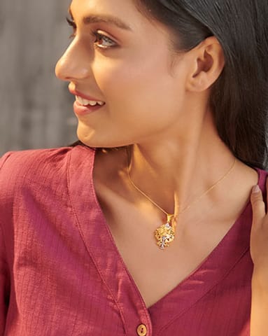 Suhasini 22Kt Gold Pendant Suhasini 22Kt Gold Pendant